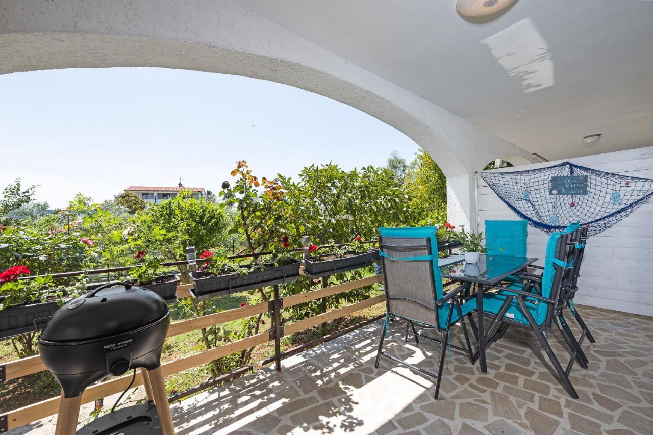 Romeo&Julia- Newly Refurbished Apartment Near Medulin Pomer Exterior foto