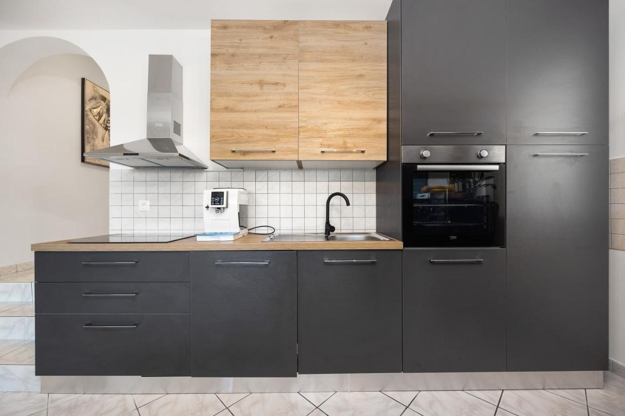 Romeo&Julia- Newly Refurbished Apartment Near Medulin Pomer Exterior foto